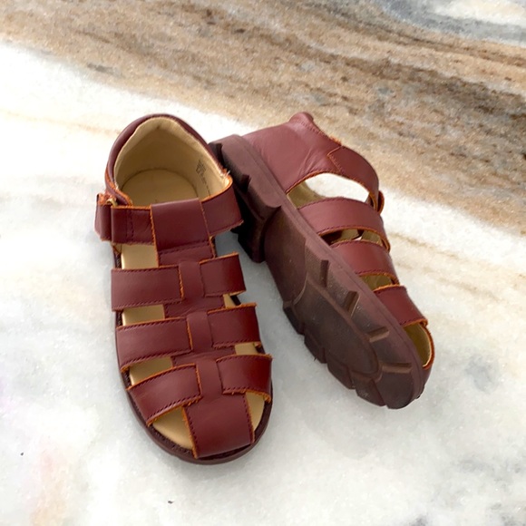 Boys sandals worn once - Picture 2 of 2